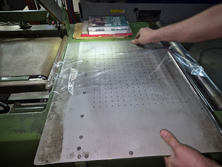 Упаковка в термоусадочную пленку Kalfass