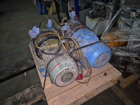 Компрессор (воздуходувка) вакуум/раздув