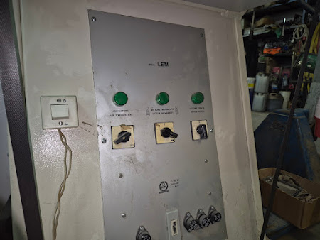 Сверлильный станок(Машина электронная Marchetti s.r.l. art 155 s/n 217T)