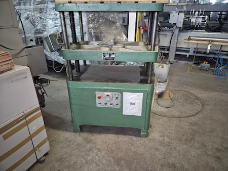 Обжимной пресс 800