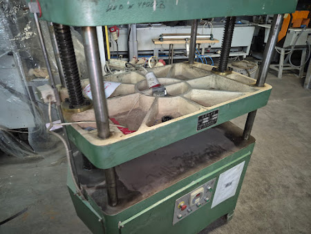 Обжимной пресс 800