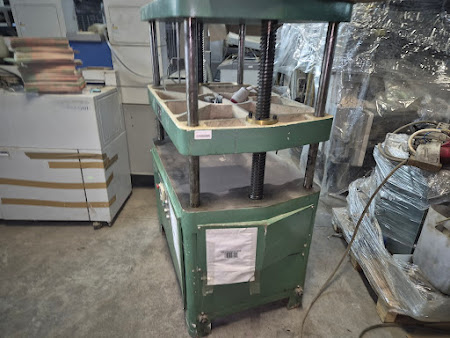 Обжимной пресс 800