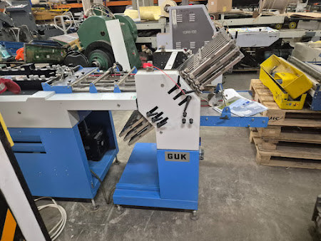 Фальцовка GUK зарядка(GUK Falzmaschinen D-78669 Typ  SAF 36 s/n 47542)